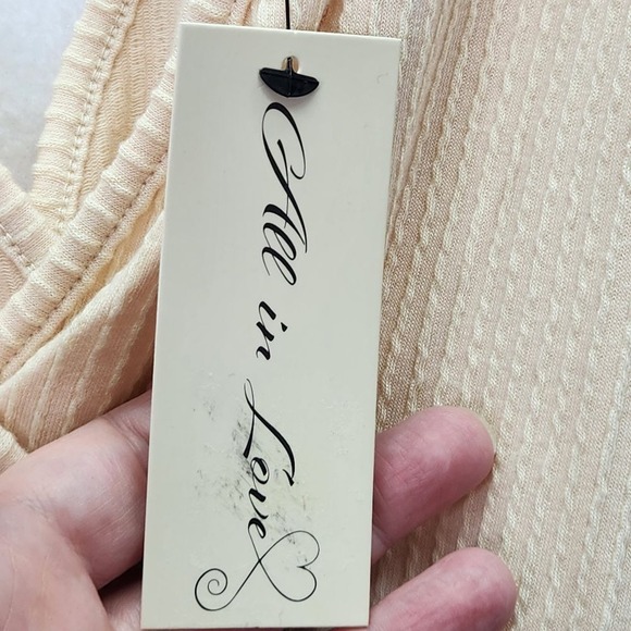 All in Love Tank Womens L Cream Ribbed Surplice Peplum Blouse Retro Double VNeck - Picture 3 of 9